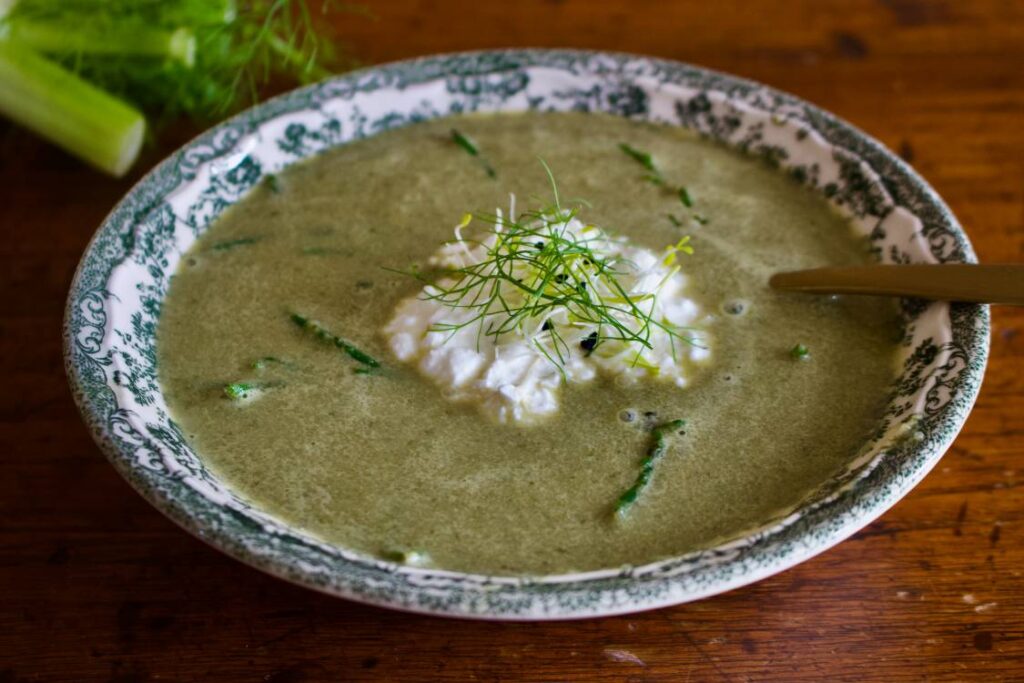 Venkel-andijvie-soep